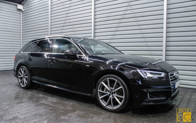 Audi A4 cena 105555 przebieg: 120000, rok produkcji 2018 z Sianów małe 562